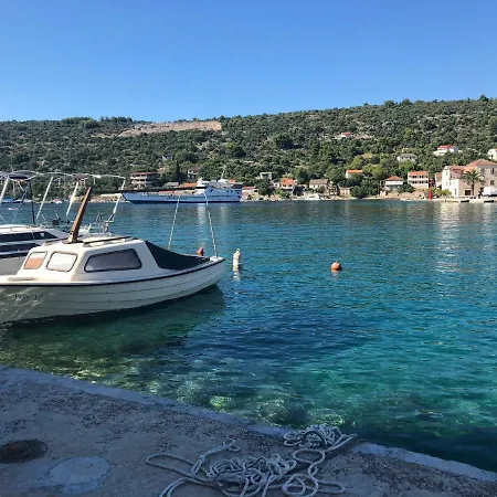 Bona Dea Seaside Traù