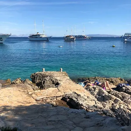 Bona Dea Seaside