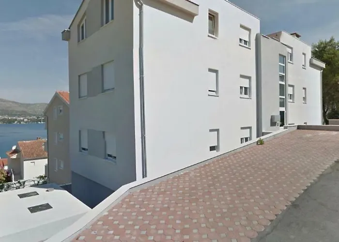 Bona Dea Seaside Lägenhet *