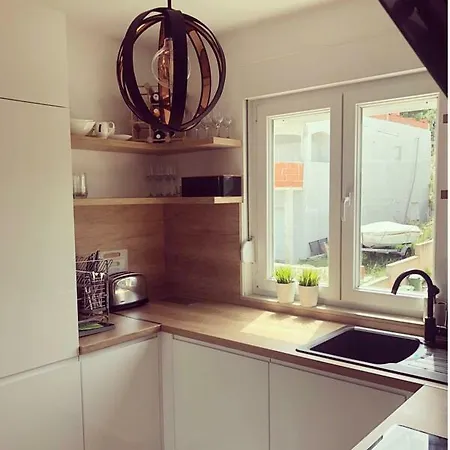 Bona Dea Seaside Apartament Trogir