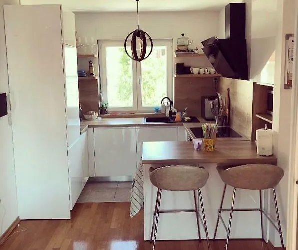 Bona Dea Seaside Apartamento