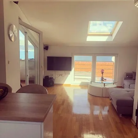 Appartement Bona Dea Seaside Trogir